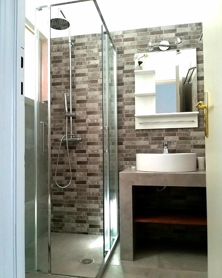 Mavrikou Helen Apartments Скирос Экстерьер фото