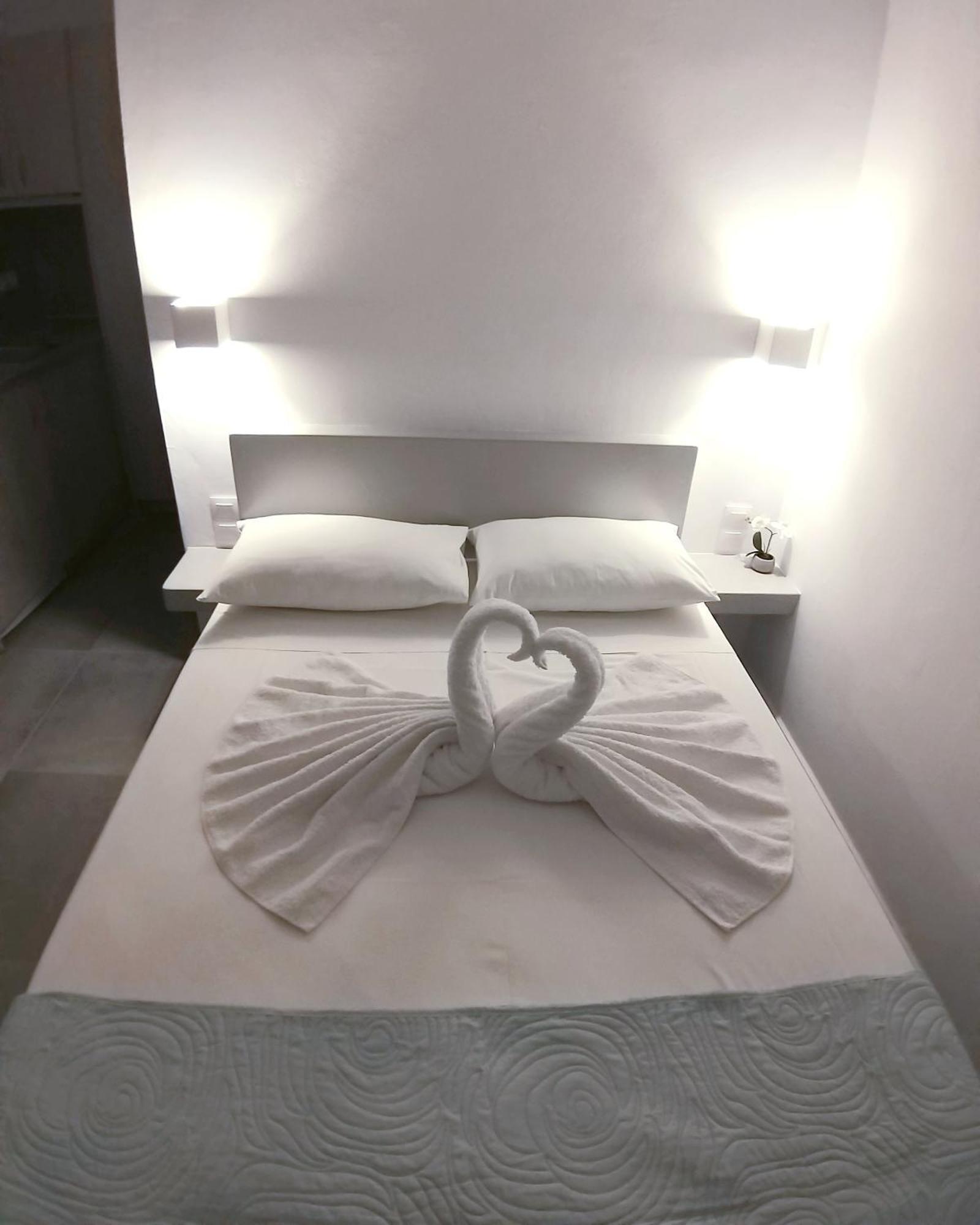 Mavrikou Helen Apartments Скирос Номер фото